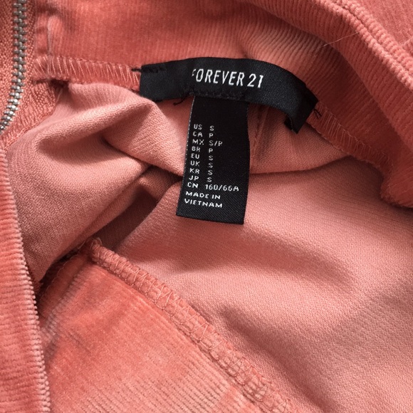 Pink corduroy skirt - Picture 3 of 4